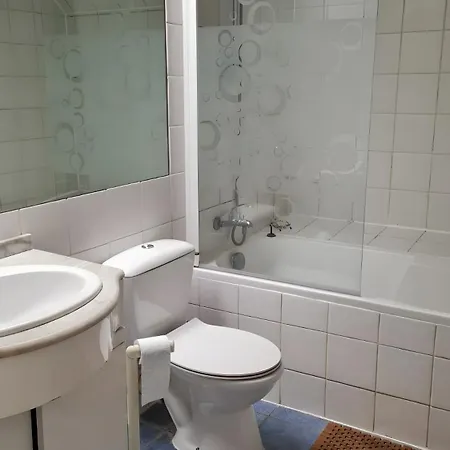 Haras De La Fontaine Datcha Nyaraló Poligny